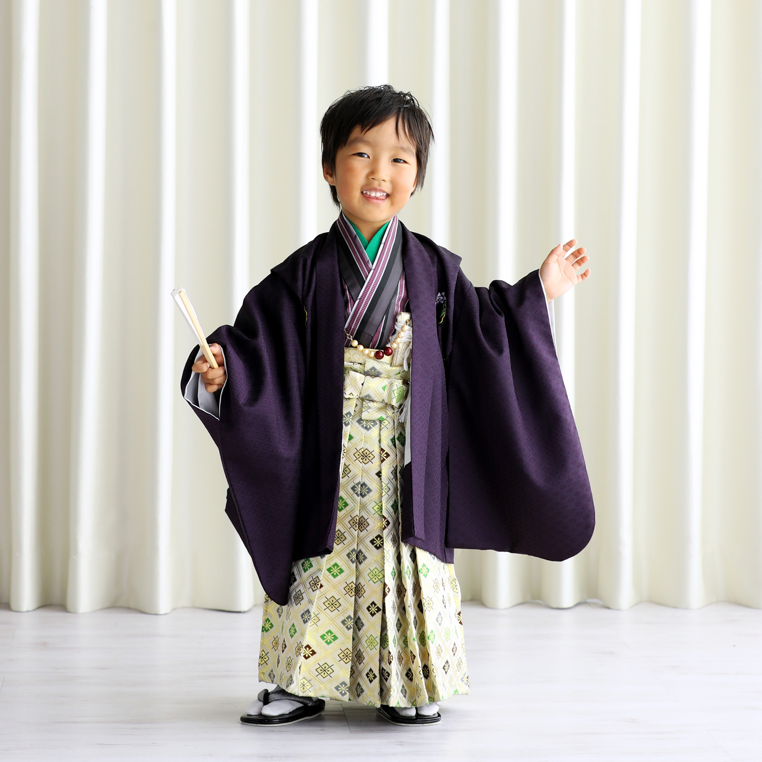 お客様ご着用写真。襦袢、袴、草履はレンタル品と異なります。